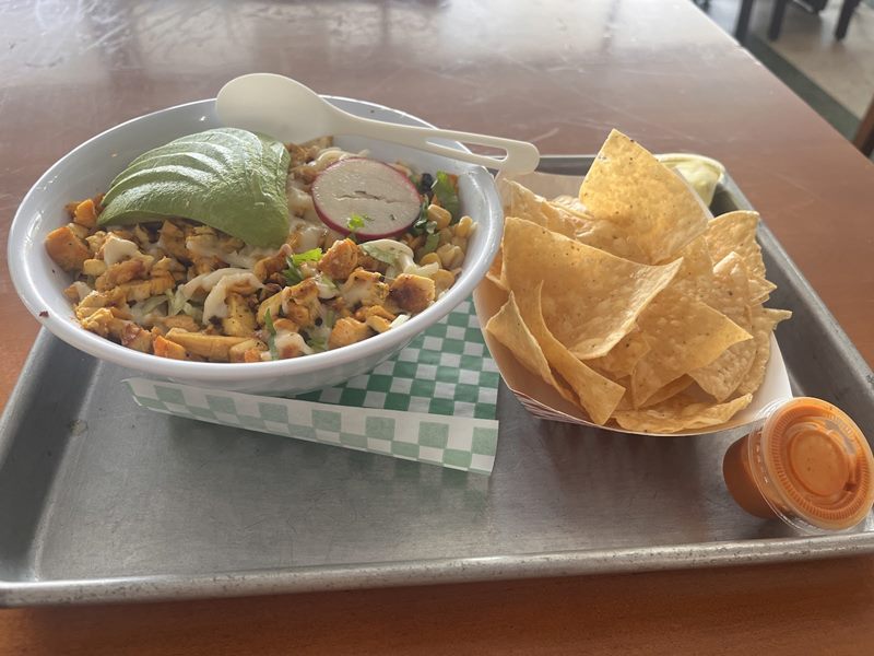 Chilos Taqueria food
